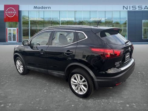 Used 2019 Nissan Rogue Sport SV w/ All-Weather Package image 7
