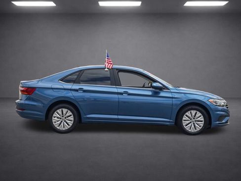 Used 2019 Volkswagen Jetta S FWD image 3