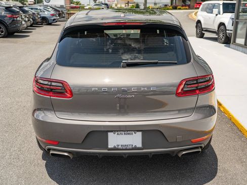 Used 2018 Porsche Macan AWD/4WD image 5