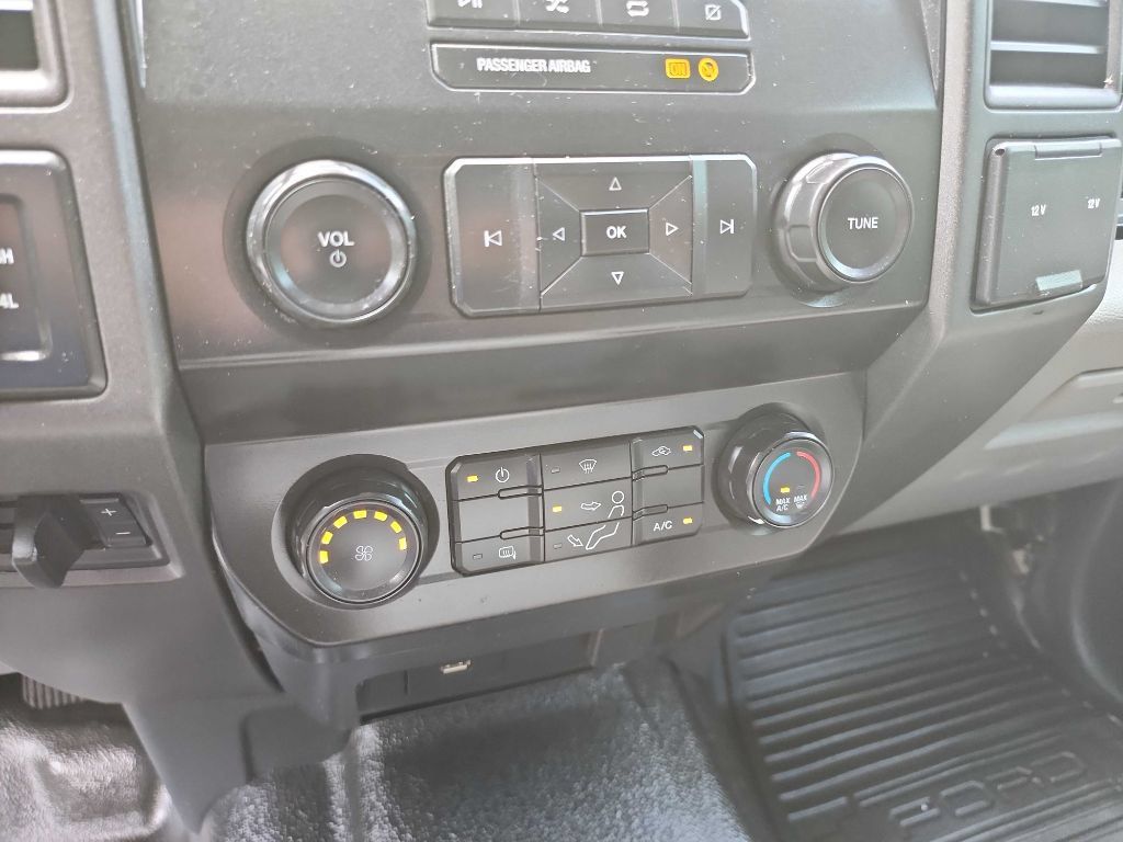 Used 2022 Ford F350 XL w/ Power Equipment Group AWD/4WD image 24