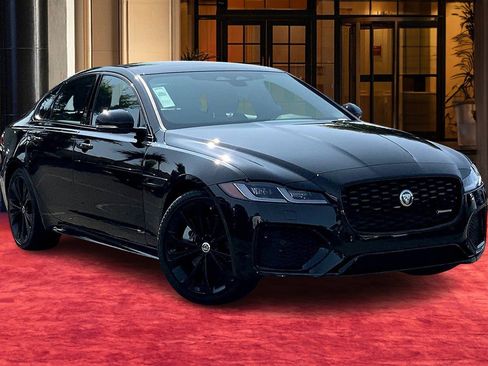 New 2024 Jaguar XF R-Dynamic SE image 3