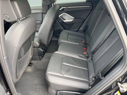 Used 2022 Audi Q3 2.0T Premium image 22