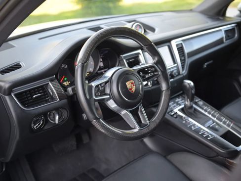 Used 2015 Porsche Macan S AWD/4WD image 45