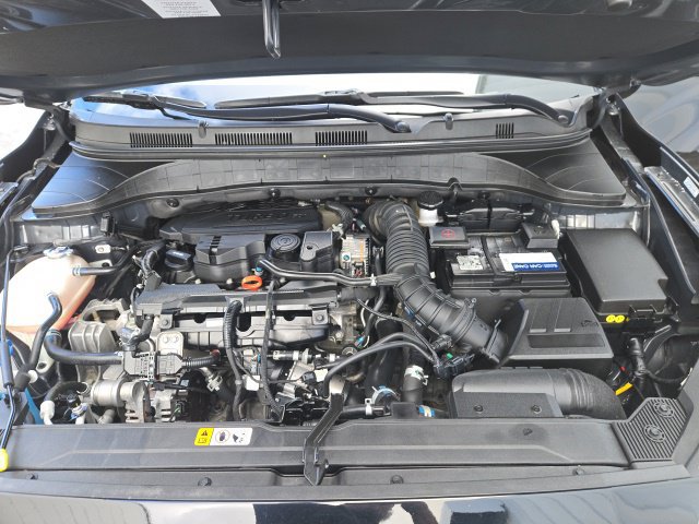 Used 2022 Hyundai Kona Limited AWD/4WD image 28