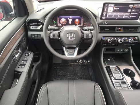 New 2026 Honda Pilot Elite image 13