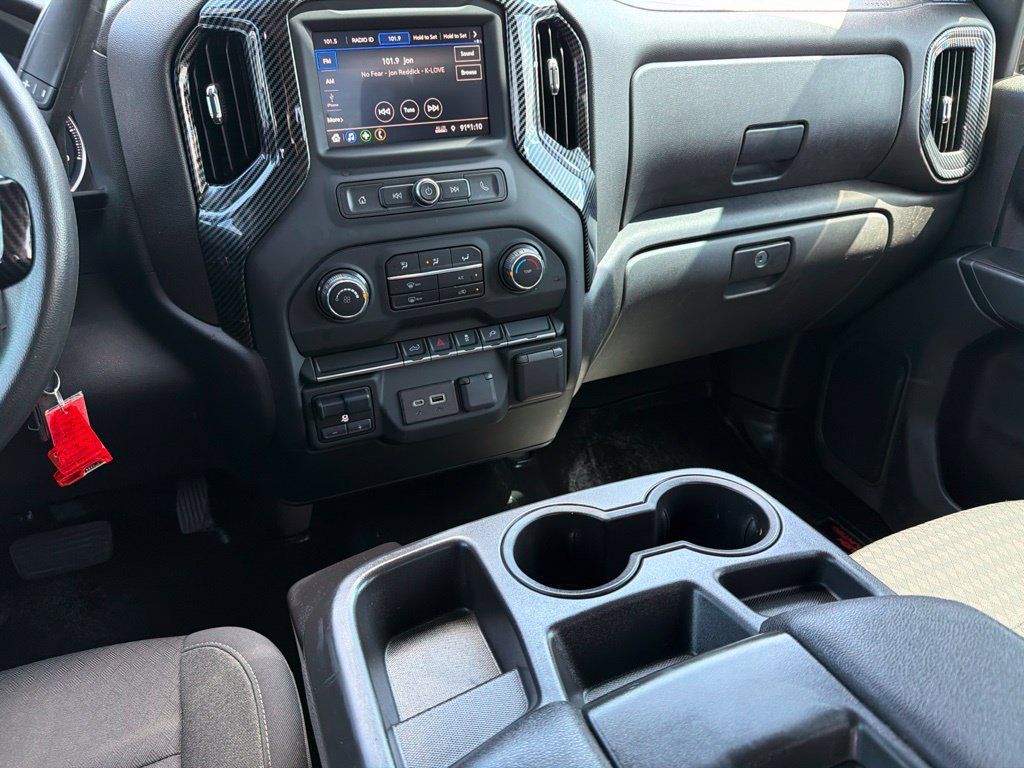Used 2023 Chevrolet Silverado 2500 Custom w/ Custom Value Package AWD/4WD image 15