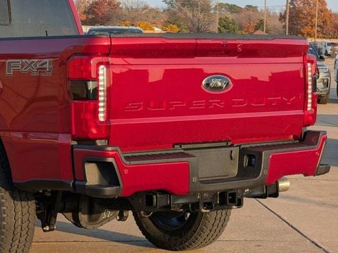 New 2026 Ford F250 Lariat w/ Black Appearance Package AWD/4WD image 6