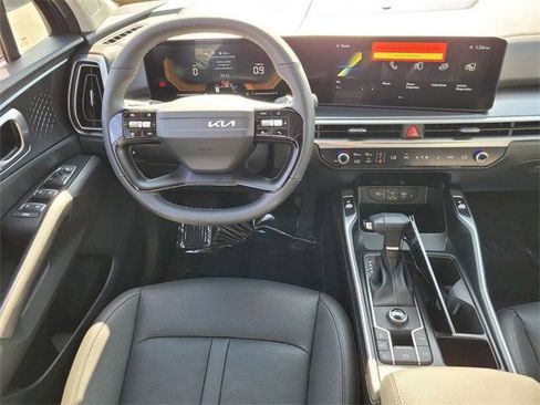 New 2026 Kia Sorento S w/ S Panoramic Sunroof Package image 7