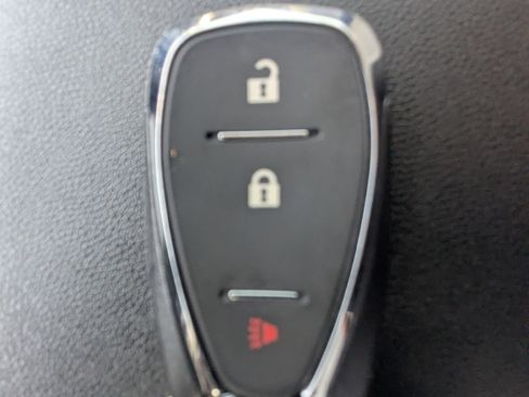 Used 2022 Chevrolet Equinox LS FWD image 35