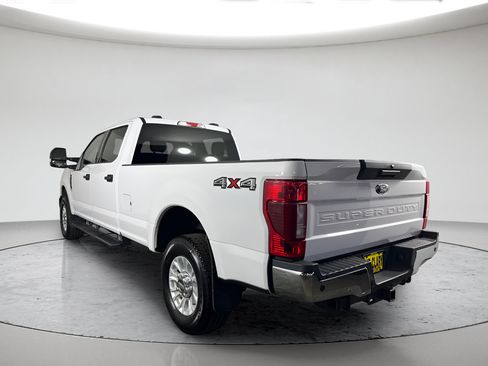 Used 2022 Ford F350 XLT w/ XLT Value Package AWD/4WD image 5