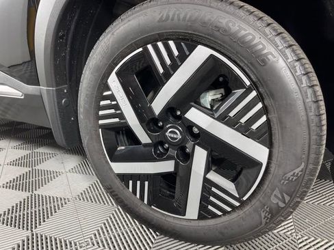 New 2026 Nissan Kicks SV image 14