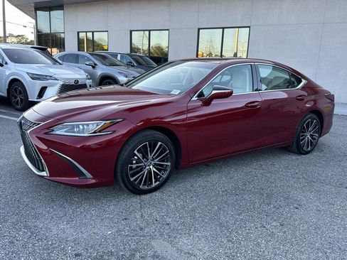 New 2025 Lexus ES 350 w/ Premium Package image 7