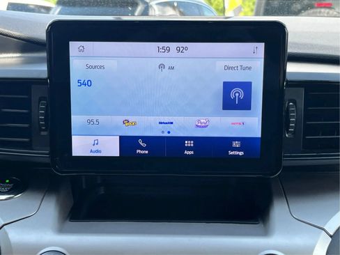 Used 2021 Ford Explorer XLT RWD image 16