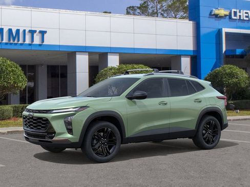 New 2026 Chevrolet Trax ACTIV image 2