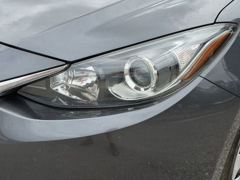 Used 2015 MAZDA MAZDA3 i Sport FWD image 11