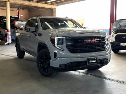 Used 2024 GMC Sierra 1500 Elevation