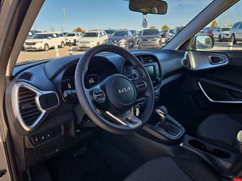 Certified 2024 Kia Soul LX w/ Option Group 015 image 2
