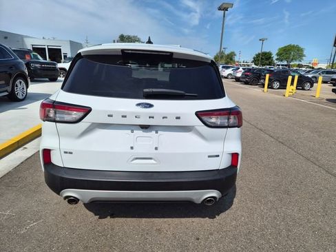 Used 2020 Ford Escape SE AWD/4WD image 8