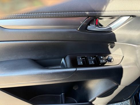 Used 2025 MAZDA CX-5 AWD 2.5 S w/ Preferred Package image 13