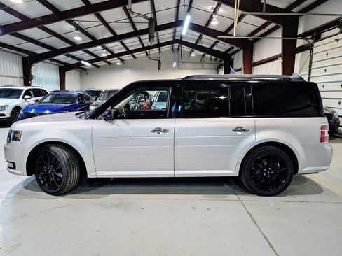 Used 2018 Ford Flex SEL w/ Equipment Group 202A FWD image 7