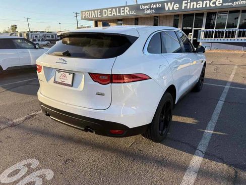 Used 2020 Jaguar F-PACE image 5