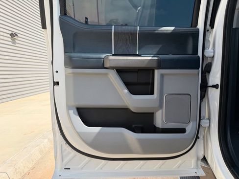 Used 2022 Ford F250 Limited AWD/4WD image 15