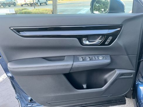 New 2026 Honda CR-V EX-L image 9