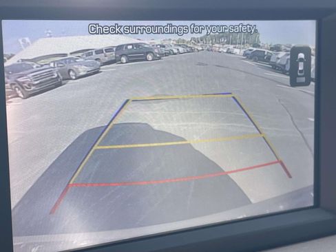 Used 2019 Hyundai Santa Fe SEL FWD image 28