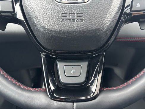 Used 2025 Honda Pilot Black Edition image 12