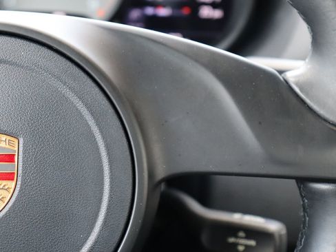 Used 2016 Porsche Boxster S image 19