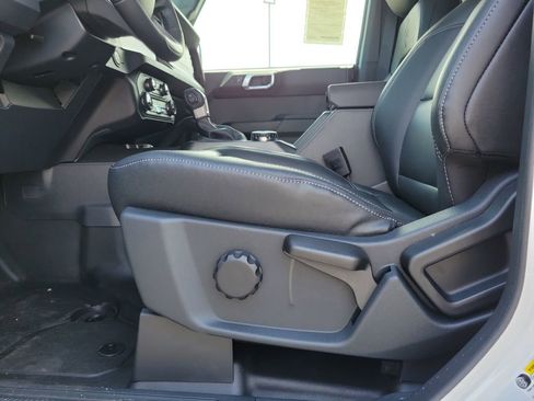 New 2026 Ford Bronco Big Bend w/ Black Diamond Package AWD/4WD image 19