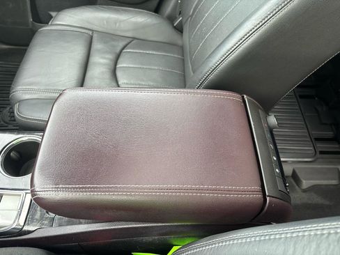 Used 2017 Buick Enclave Premium w/ Experience Buick Package AWD/4WD image 30