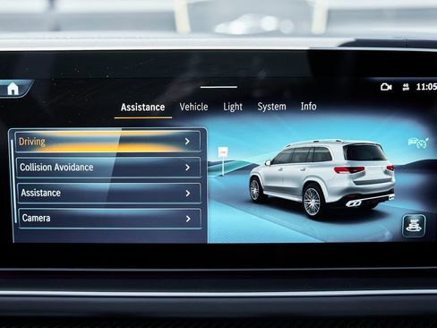 Used 2026 Mercedes-Benz GLS 63 AMG 4MATIC image 76