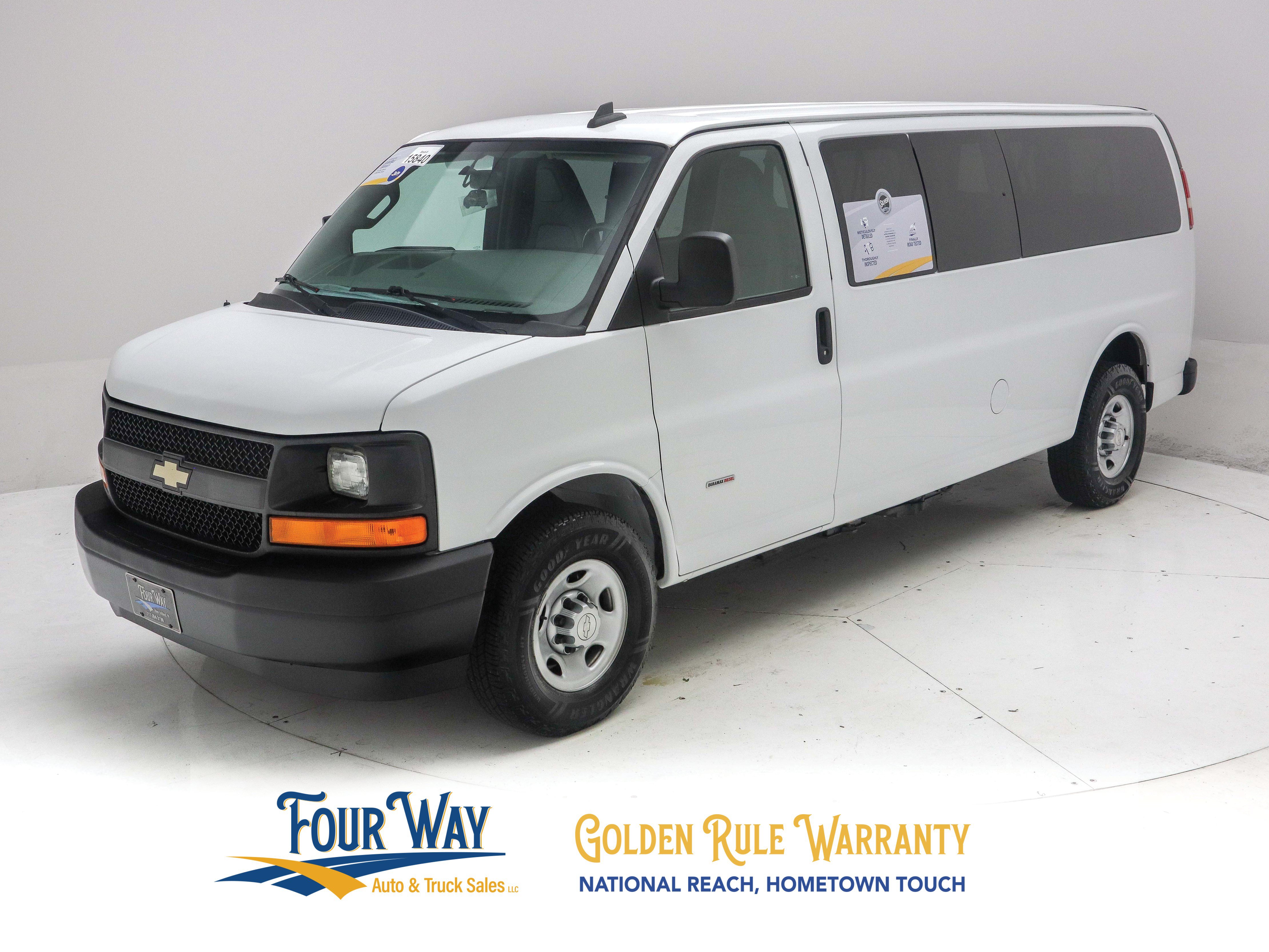 Used 2017 Chevrolet Express 3500 LS w/ Cold Climate Package RWD image 8