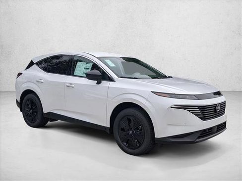 Certified 2025 Nissan Murano SV image 6