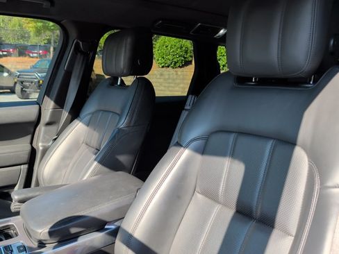 Used 2019 Land Rover Range Rover Sport HSE AWD/4WD image 11