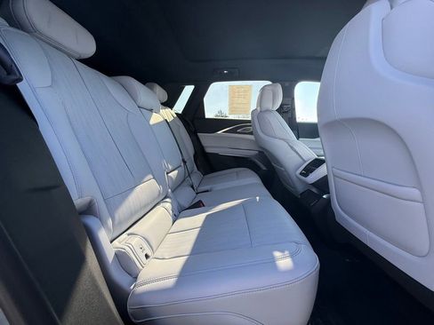 Certified 2024 Cadillac Lyriq Luxury image 35