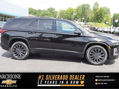 Used 2023 Chevrolet Traverse RS