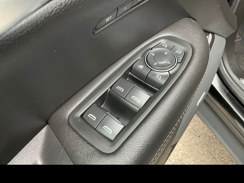 Certified 2023 Cadillac XT5 Premium Luxury AWD/4WD image 25