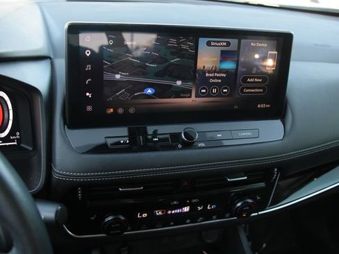Certified 2024 Nissan Rogue SL w/ SL Premium Package AWD/4WD image 19