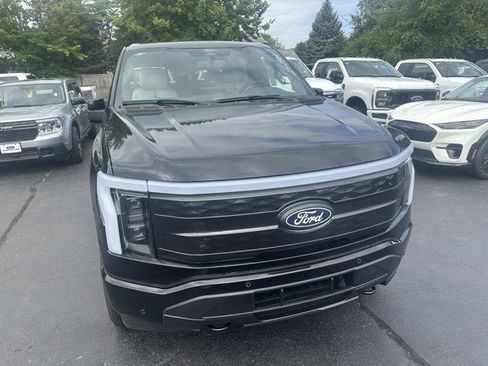 New 2025 Ford F150 Lightning Platinum image 2