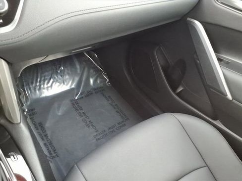 Certified 2023 Toyota Corolla Cross XLE w/ Convenience Package image 31