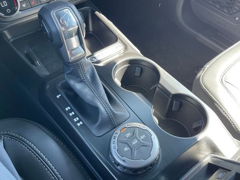 New 2025 Ford Bronco Outer Banks image 16