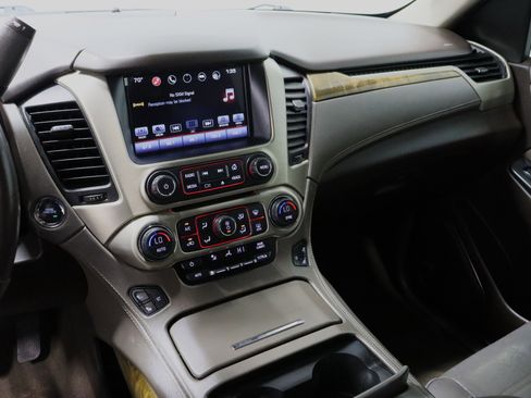 Used 2016 GMC Yukon Denali w/ Open Road Package image 17