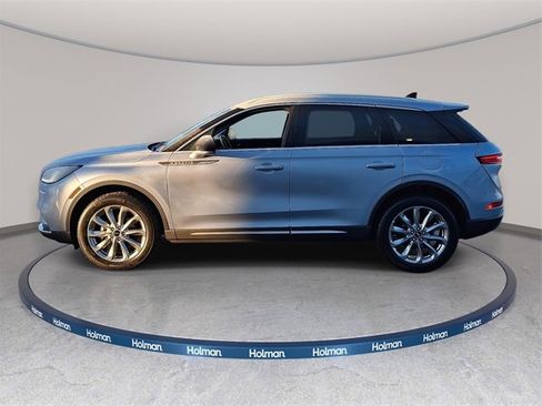 Used 2022 Lincoln Corsair AWD w/ Premium Package image 8