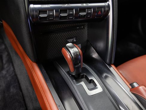 Used 2016 Nissan GT-R Premium AWD/4WD image 20