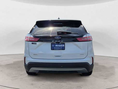 Used 2024 Ford Edge SEL AWD/4WD image 4
