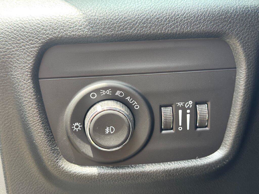 New 2026 Jeep Grand Cherokee Limited AWD/4WD image 27