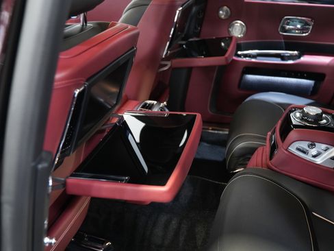 Used 2020 Rolls-Royce Ghost image 75