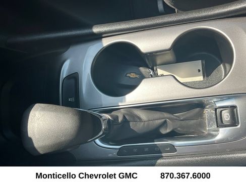 Used 2023 Chevrolet Malibu LS FWD image 19